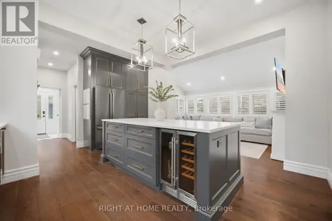 56 Chestnut Avenue Brantford ON N3T 4C2