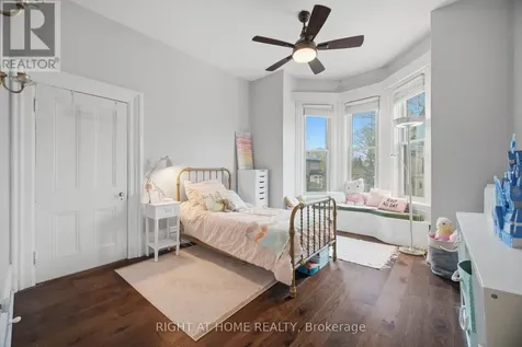 56 Chestnut Avenue Brantford ON N3T 4C2