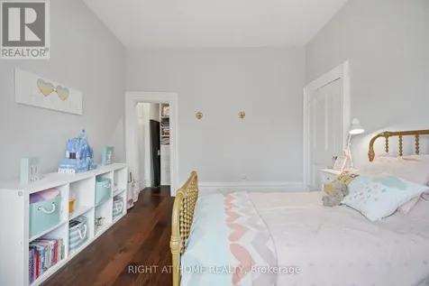 56 Chestnut Avenue Brantford ON N3T 4C2
