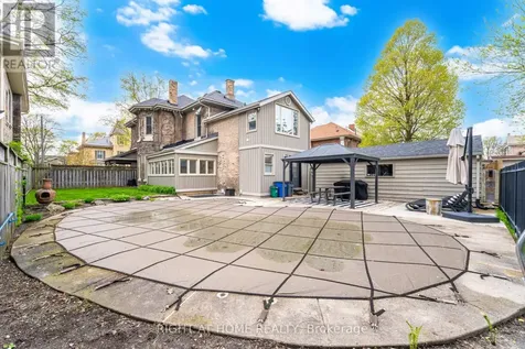 56 Chestnut Avenue Brantford ON N3T 4C2