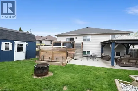 21 Glengary Crescent Caledonia ON N3W 2L7