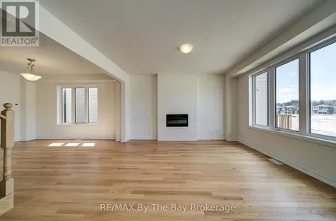 61 Rosanne Circle Wasaga Beach ON L9Z 0M8