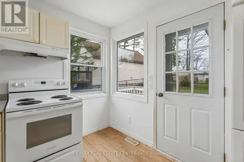 449 Mosley Street Wasaga Beach ON L9Z 2J4