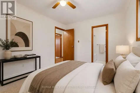 449 Mosley Street Wasaga Beach ON L9Z 2J4