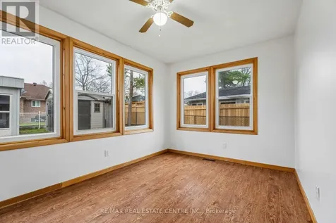 449 Mosley Street Wasaga Beach ON L9Z 2J4