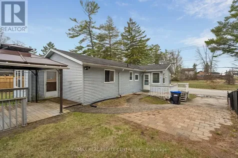 449 Mosley Street Wasaga Beach ON L9Z 2J4
