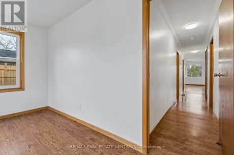 449 Mosley Street Wasaga Beach ON L9Z 2J4