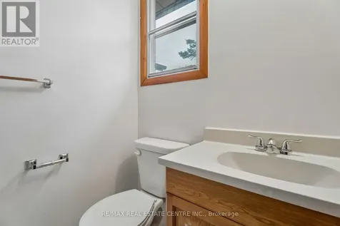 449 Mosley Street Wasaga Beach ON L9Z 2J4