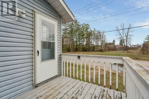 449 Mosley Street Wasaga Beach ON L9Z 2J4
