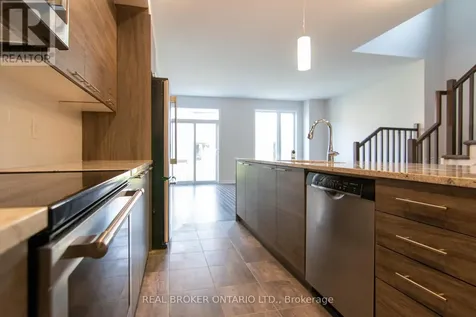 1022 Kijik Crescent Ottawa ON K1X 1G6