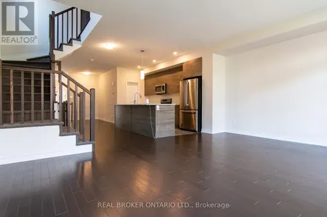 1022 Kijik Crescent Ottawa ON K1X 1G6