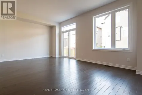 1022 Kijik Crescent Ottawa ON K1X 1G6