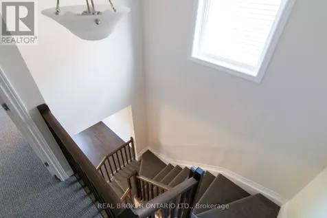1022 Kijik Crescent Ottawa ON K1X 1G6