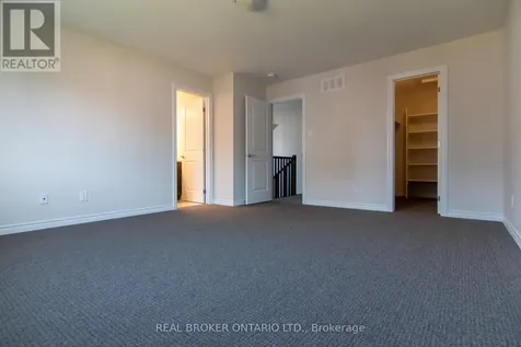 1022 Kijik Crescent Ottawa ON K1X 1G6