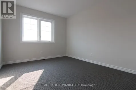1022 Kijik Crescent Ottawa ON K1X 1G6