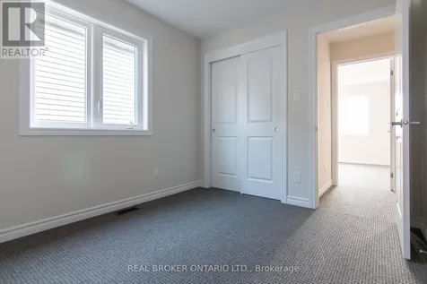 1022 Kijik Crescent Ottawa ON K1X 1G6