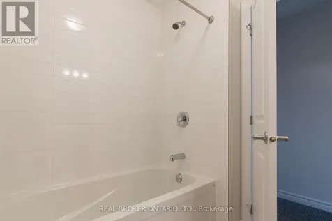 1022 Kijik Crescent Ottawa ON K1X 1G6