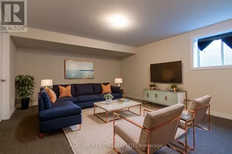 1022 Kijik Crescent Ottawa ON K1X 1G6