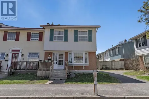 35 Monterey Drive Ottawa ON K2H 7A9