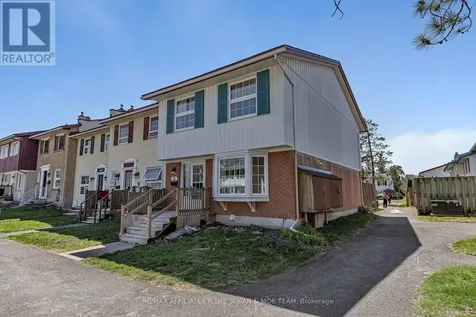 35 Monterey Drive Ottawa ON K2H 7A9