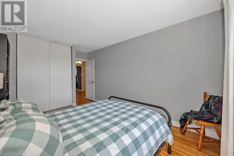 35 Monterey Drive Ottawa ON K2H 7A9