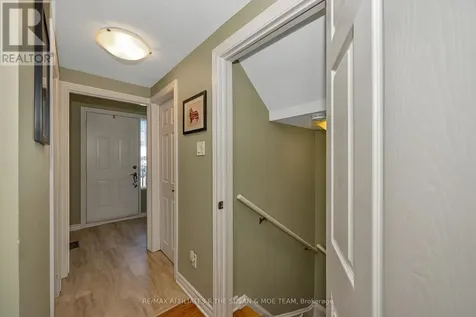 35 Monterey Drive Ottawa ON K2H 7A9