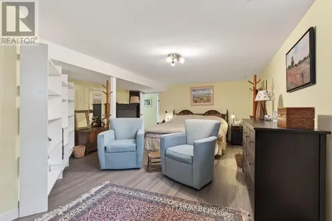 3344 Uplands Drive Ottawa ON K1V 9R9