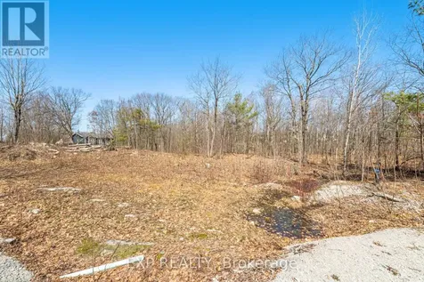 3421 Russell Drive Severn ON L0K 1E0