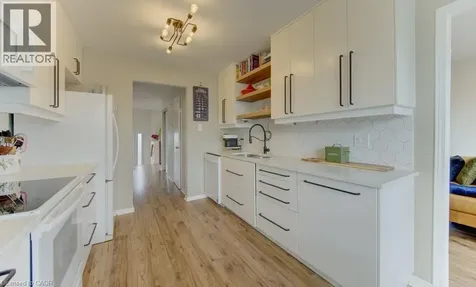 132 Brighton Street Waterloo ON N2J 4S6