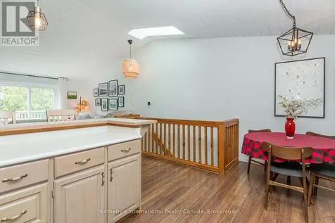 125 Fairway Crescent Collingwood ON L9Y 5B4