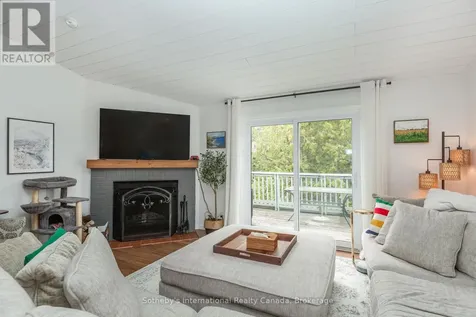 125 Fairway Crescent Collingwood ON L9Y 5B4
