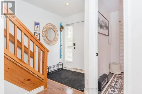 125 Fairway Crescent Collingwood ON L9Y 5B4