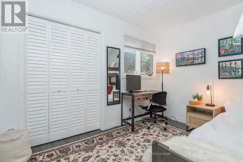 125 Fairway Crescent Collingwood ON L9Y 5B4