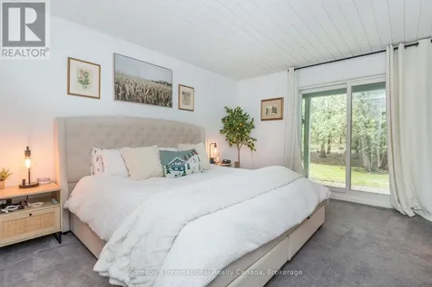 125 Fairway Crescent Collingwood ON L9Y 5B4