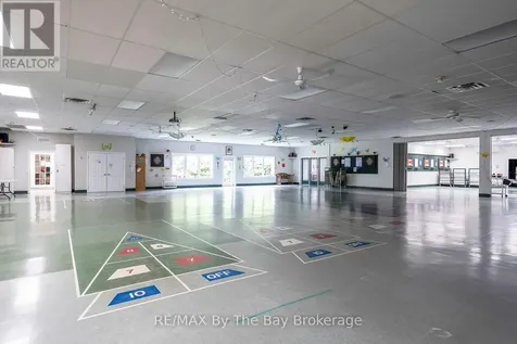 6 Pacific Avenue Wasaga Beach ON L9Z 3A8
