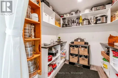 44 Alice Street West Blue Mountains ON N0H 2P0