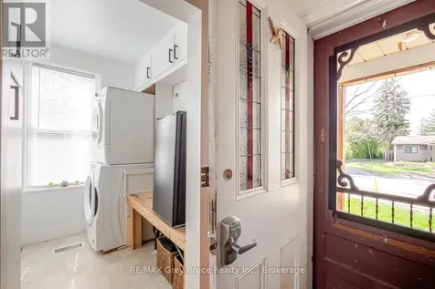 44 Alice Street West Blue Mountains ON N0H 2P0