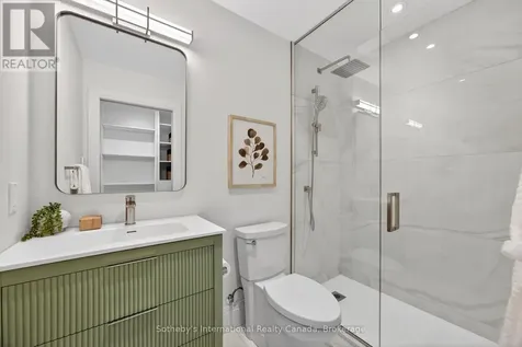 111 Patricia Drive Blue Mountains ON L9Y 0P1