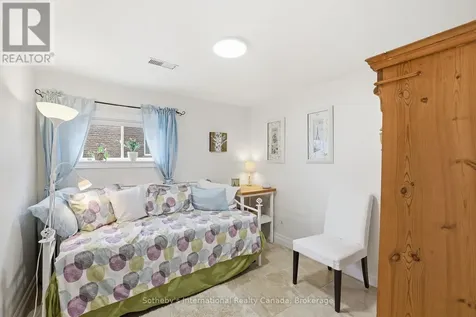 17 Mair Mills Drive Collingwood ON L9Y 0A7