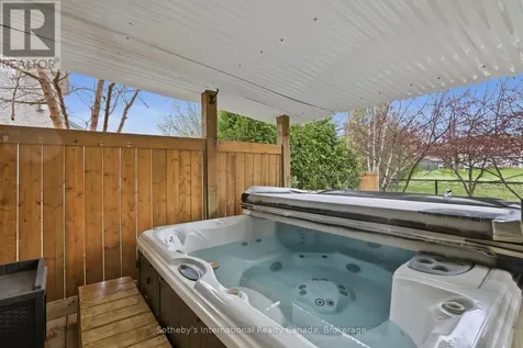 17 Mair Mills Drive Collingwood ON L9Y 0A7