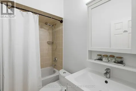 17 Mair Mills Drive Collingwood ON L9Y 0A7