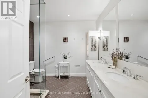 17 Mair Mills Drive Collingwood ON L9Y 0A7