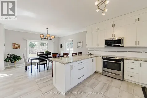 18 Frances Drive Collingwood ON L9Y 0A9