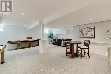 18 Frances Drive Collingwood ON L9Y 0A9
