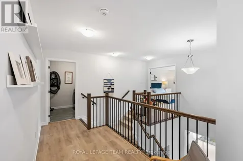 98 Ralph Erfle Way Ottawa ON K2J 6W2