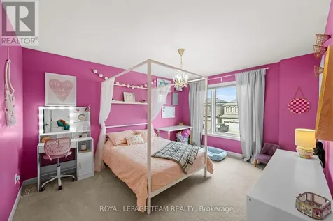 98 Ralph Erfle Way Ottawa ON K2J 6W2