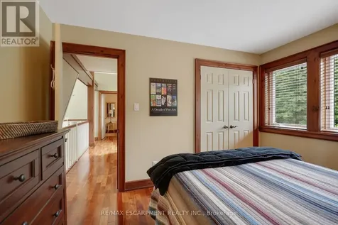 36 Manitouwabing Estates Road Mckellar ON P2A 0B5