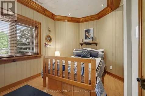 36 Manitouwabing Estates Road Mckellar ON P2A 0B5