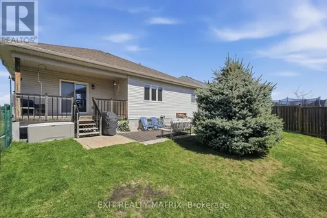 129 Abbey Crescent Russell ON K4R 1A1