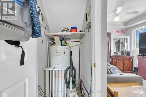 406 Glengarry Avenue Windsor ON N9A 1P9